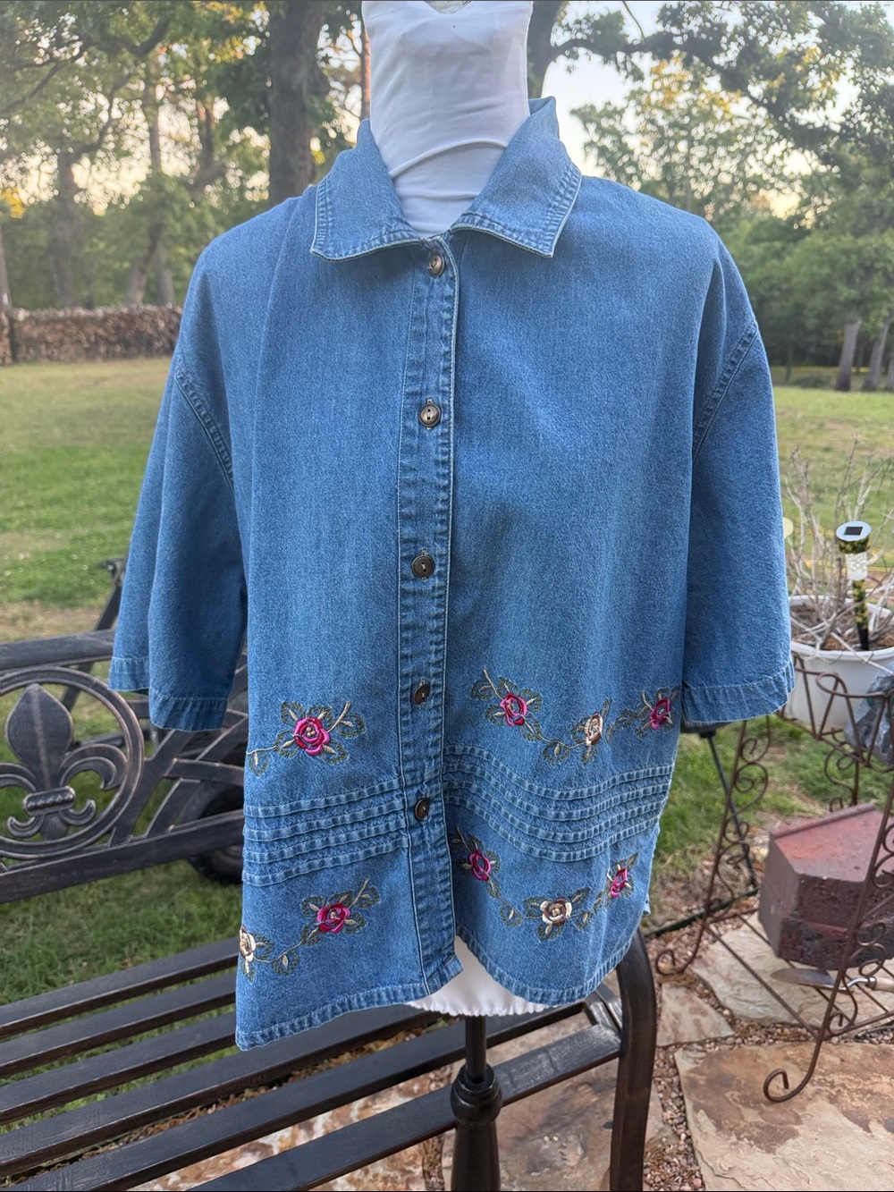 MPH Vintage Embroidered Denim Button-Up Jacket in Medium Blue….697